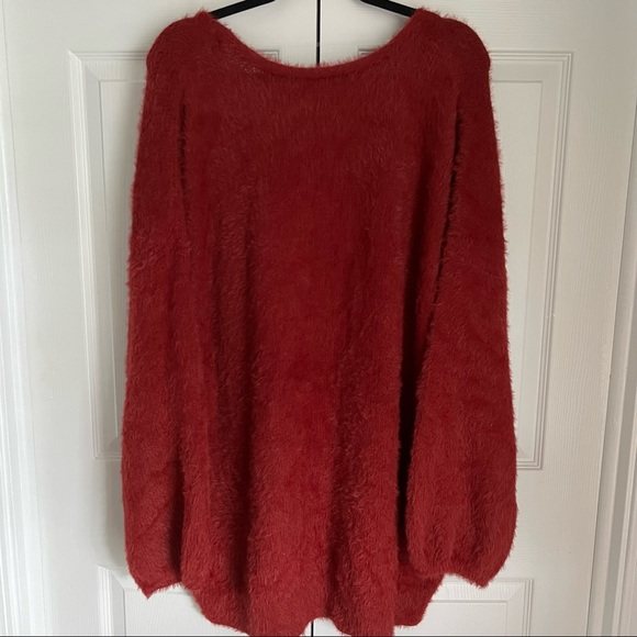 NWOT Ava & Viv Red Fuzzy Sweater - Picture 5 of 8